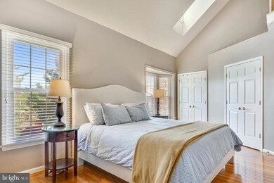 2018 Pieris Ct, Vienna, VA 22182 - photo 7