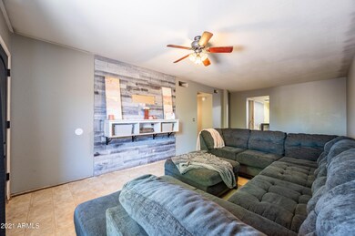 1059 N Wedgewood Dr, Mesa, AZ 85203 - photo 6