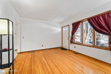 50 Cuthbert St, Schenectady, NY 12302 - photo 7