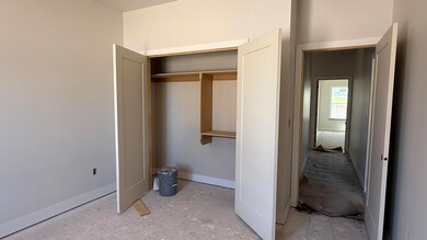 1028 E 4240 N