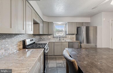 142 Broad Ave, Ewing, NJ 08618 - photo 5