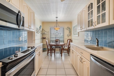 3400 Cove Cay Dr unit 6B, Clearwater, FL 33760 - photo 5