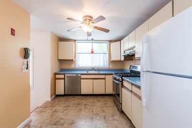 90 Gaslight Ln unit 90, North Easton, MA 02356 - photo 5