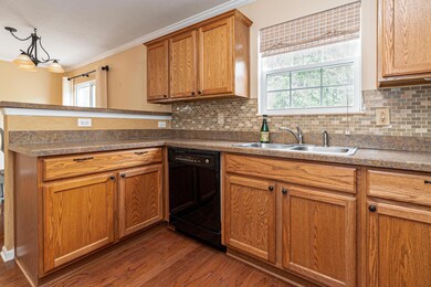 8317 Bruntsfield Rd-14