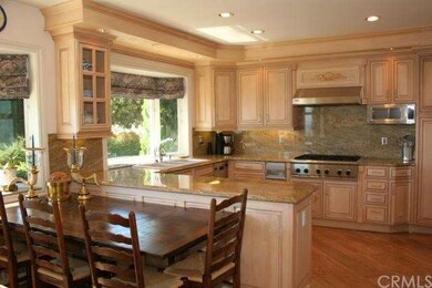 Remodeled and rarely used with top of the line app