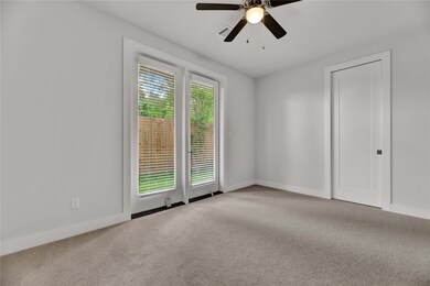 5735 White Magnolia St, Houston, TX 77091 - photo 6