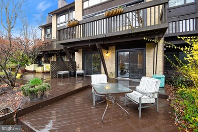 11328 Dockside Cir, Reston, VA 20191 - photo 5