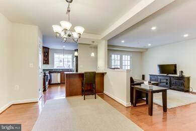 4111 S Four Mile Run Dr unit 203, Arlington, VA 22204 - photo 4