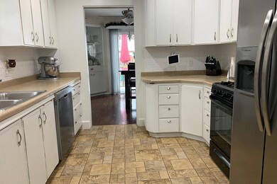 1103 2nd Place NE, Jamestown, ND 58401 - photo 3