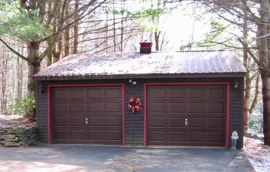 145 Tiffany Ln, Pawlet, VT 05761 - photo 5