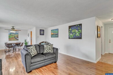 4039 Ward Dr NE, Salem, OR 97305 - photo 5