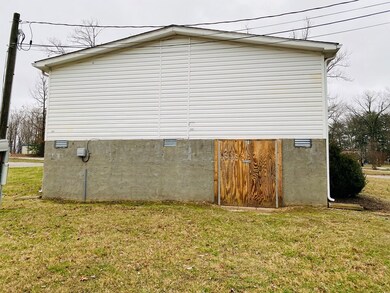 unlisted-address, Sparta, TN 38583 - photo 4