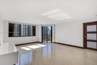Brickell Key Two Condo unit 1021, Miami, FL 33131 - photo 4