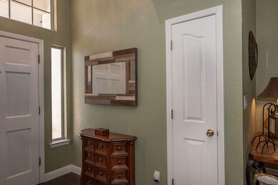 409 Jeweled Desert Dr, Horizon City, TX 79928 - photo 4