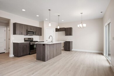 579 E Elmbrook unit 24, Washington, UT 84780 - photo 4