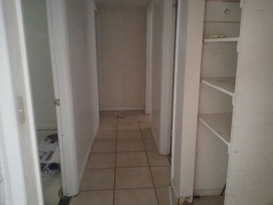 5206 Redstone Dr, Jacksonville, FL 32210 - photo 7