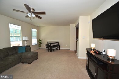 23206 Shaws Tavern Ct unit 2230, Clarksburg, MD 20871 - photo 5