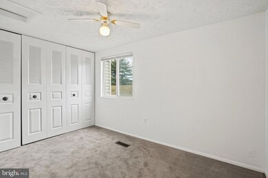 3525 Laurel View Ct, Laurel, MD 20724 - photo 7