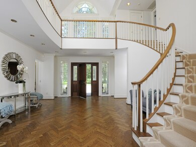 4 Chieftans Rd, Greenwich, CT 06831 - photo 5