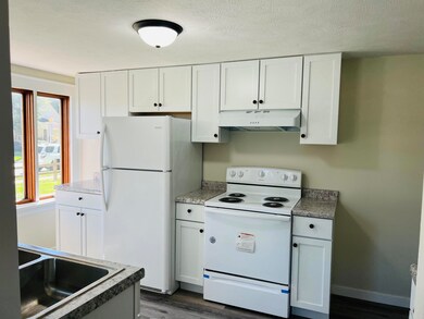 304 W Wolf Ave, Elkhart, IN 46516 - photo 5