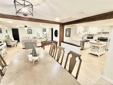 16103 Beechwood Dr, Charlestown, IN 47111 - photo 4