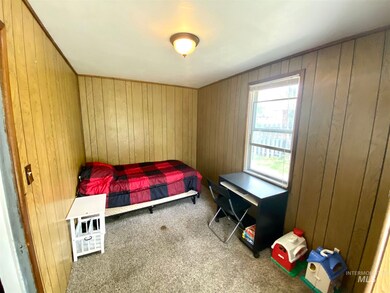 1242 Yale Ave, Burley, ID 83318 - photo 4
