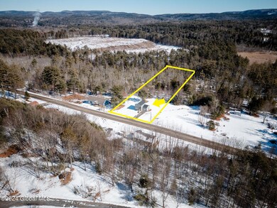 30 Wall St, Corinth, NY 12822 - photo 2