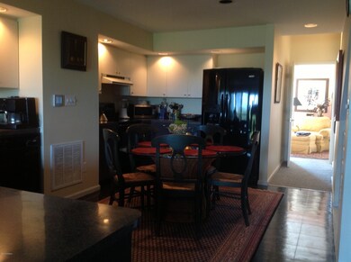 dining area / kitchen