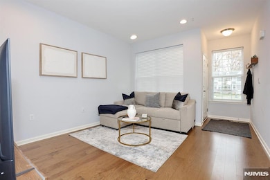 4 Masterson Ct, Waldwick, NJ 07463 - photo 5