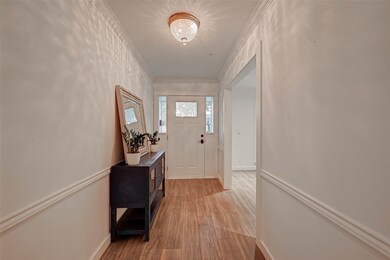 10026 Locke Ln, Houston, TX 77042 - photo 3