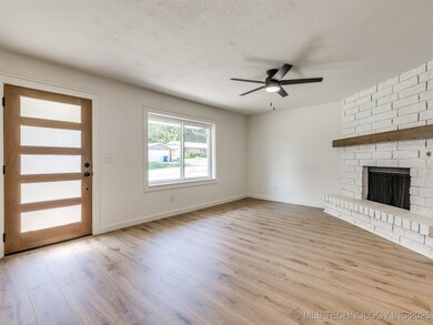 208 W Waco St, Broken Arrow, OK 74011 - photo 7