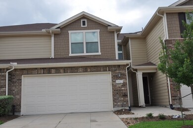 16025 Summerville Lake Dr, Tomball, TX 77377 - photo 4