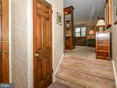 15 S School Ln, Souderton, PA 18964 - photo 2