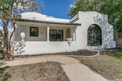 2055 W Magnolia Ave, San Antonio, TX 78201 - photo 3