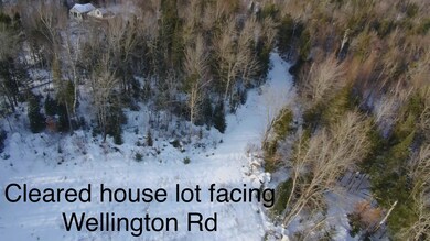 3677937_100DRONE_SING0216