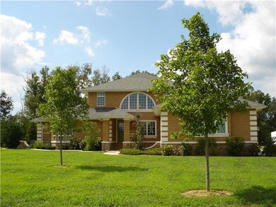 Welcome to 201 Roberts Creek Circle.