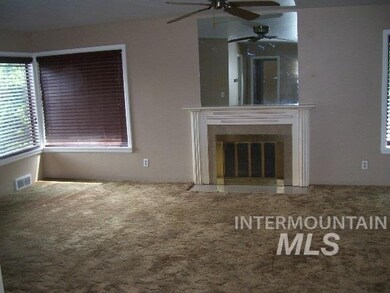 320 W 20th St, Burley, ID 83318 - photo 5