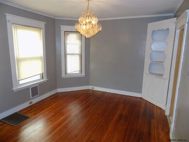 837 Harrison Ave, Schenectady, NY 12306 - photo 4