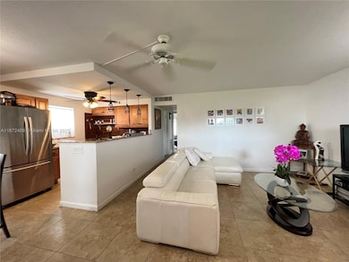 21 Saxony A, Delray Beach, FL 33446 - photo 2