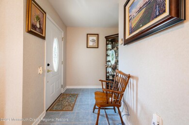 5 Den - Sunroom