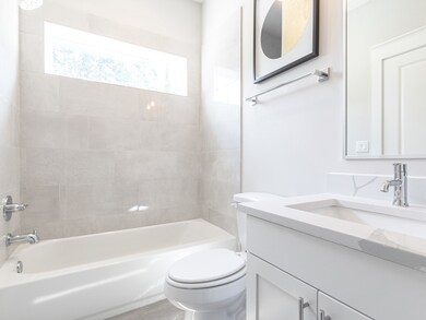 5333 Donovan Gardens Ln, Houston, TX 77091 - photo 7