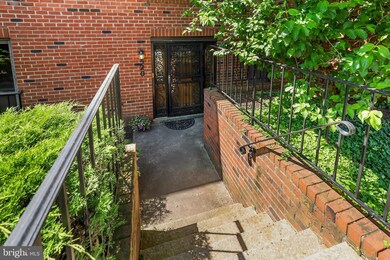 520 Brummel Ct NW unit 520, Washington, DC 20012 - photo 3