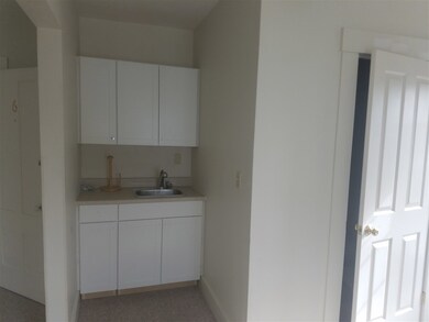 25 Portland Ave unit 6, Dover, NH 03820 - photo 4