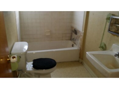 Full Bath.