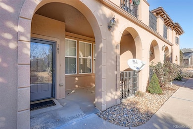 6725 S Versailles Way unit 103, Aurora, CO 80016 - photo 3