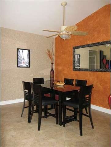 Dining area with Venetian plaster walls