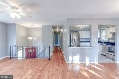 12909 Duckettown Rd, Laurel, MD 20708 - photo 7