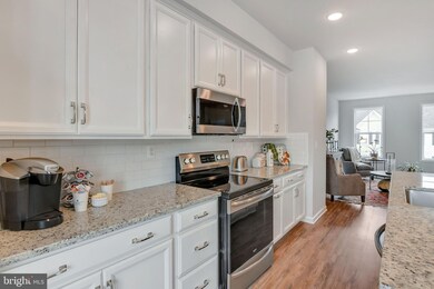 7206 Clagett Dr, Landover, MD 20785 - photo 4