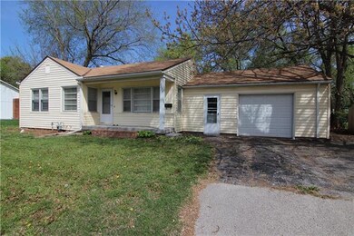 12208 W 55th St, Shawnee, KS 66216 - photo 2