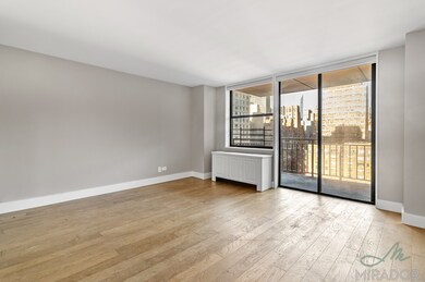 330 E 39th St unit 36-F, New York, NY 10016 - photo 2